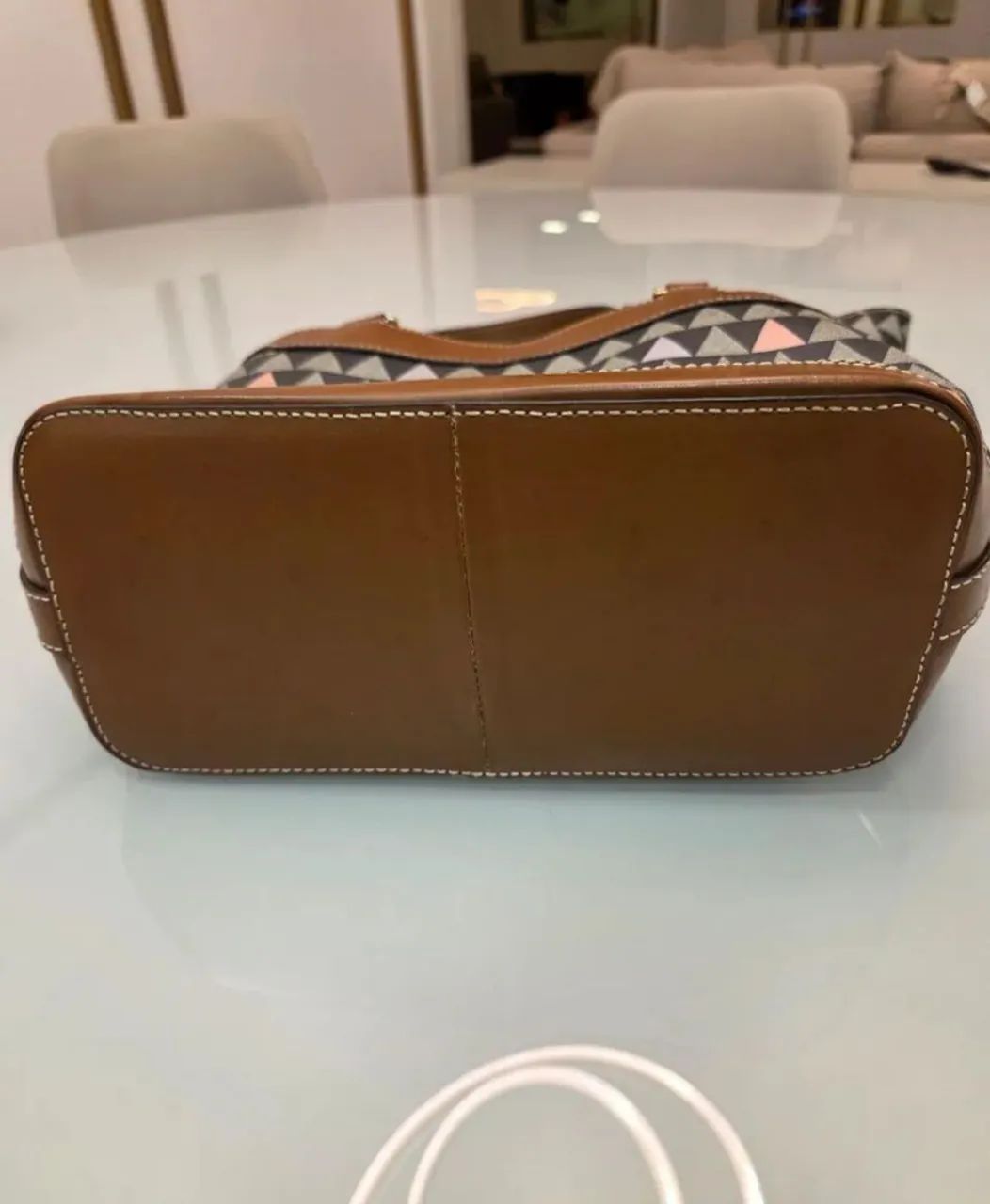 Bolsa Tote Neo Emma Triangle, da Schutz(Couro) - Foto 4
