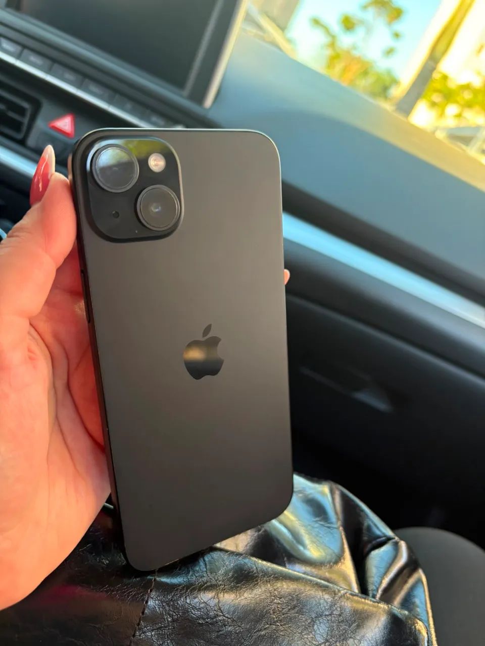 iPhone 15 Plus 
