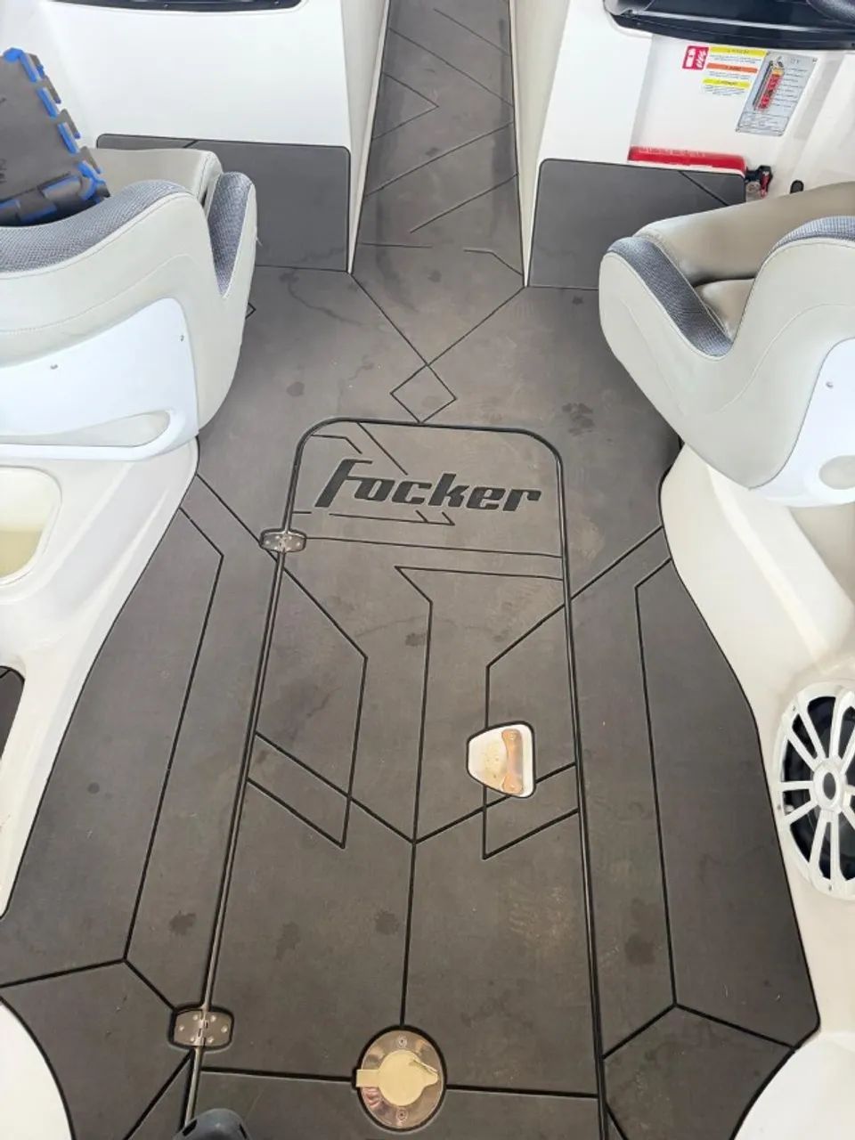 Lacha Focker 212, 2023, Completíssima, Estado de 0 km, Mercury 150 HP, Apenas 25 H de Uso - Foto 10