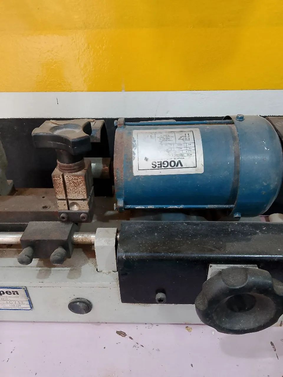 Máquina copiadora de chaves