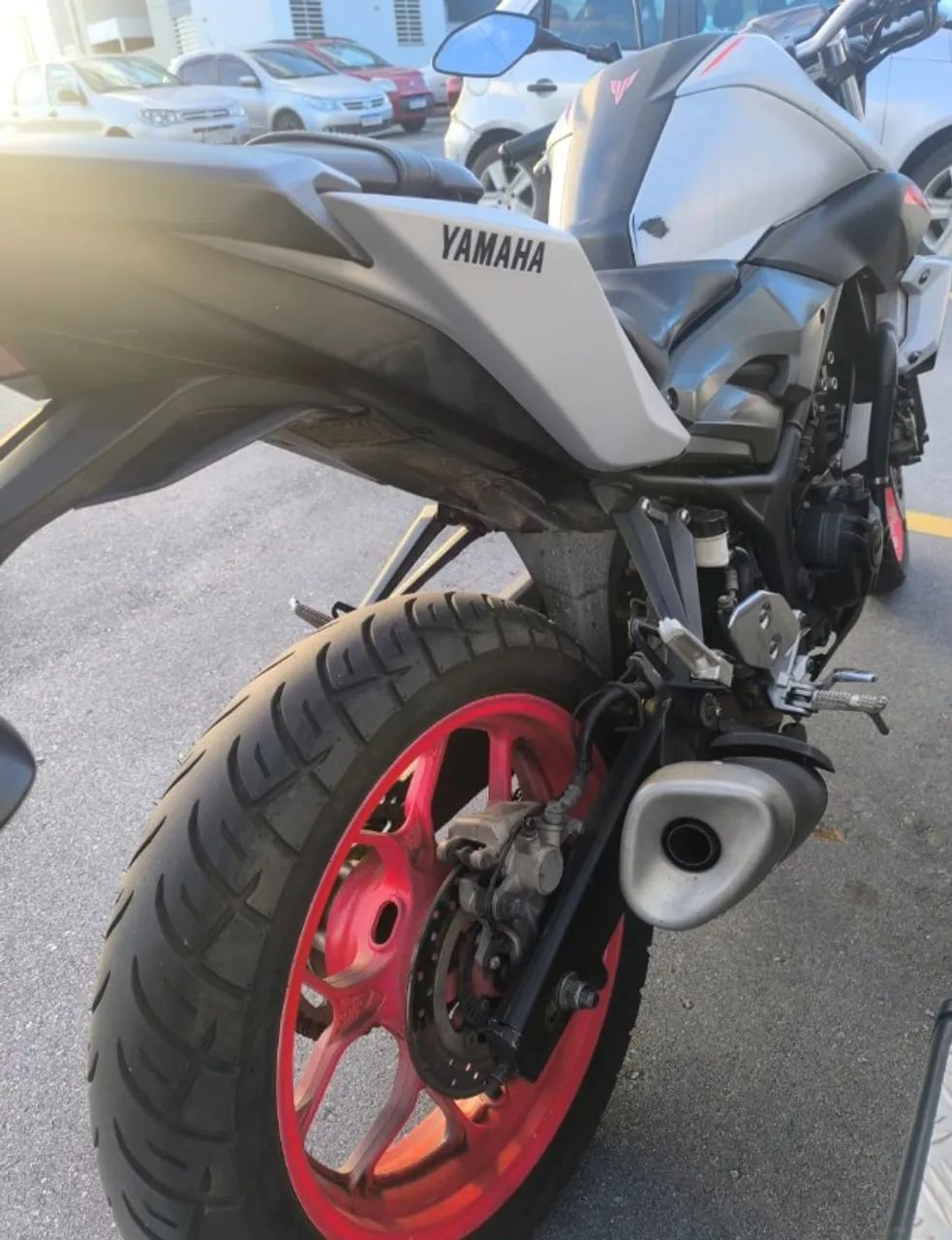 Yamaha MT-03 - Foto 4