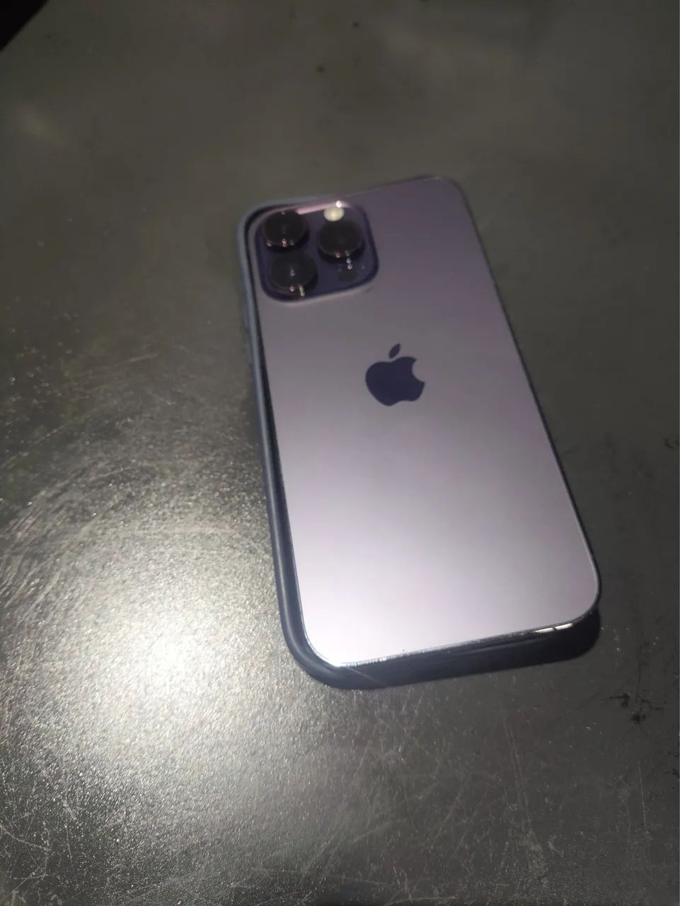 Vendo iPhone 14 Pro Max(aceito troca com volta) - Foto 2