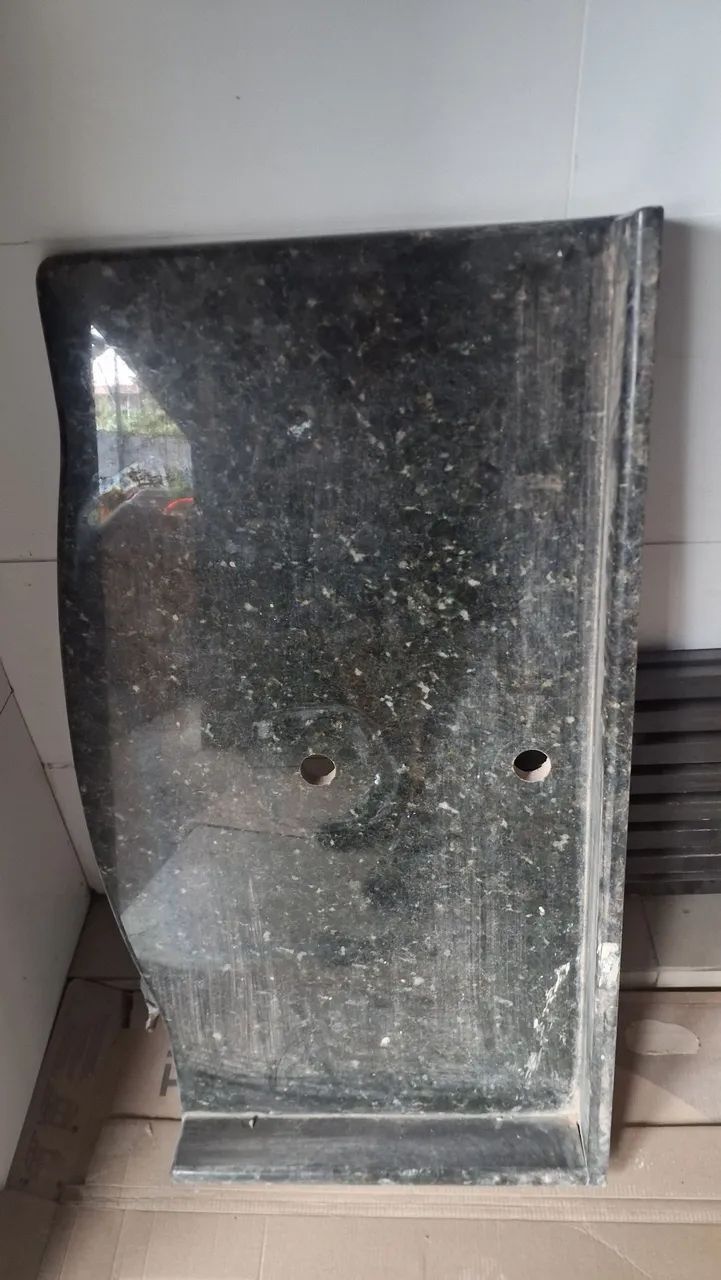 Base de granito pra pia  preto