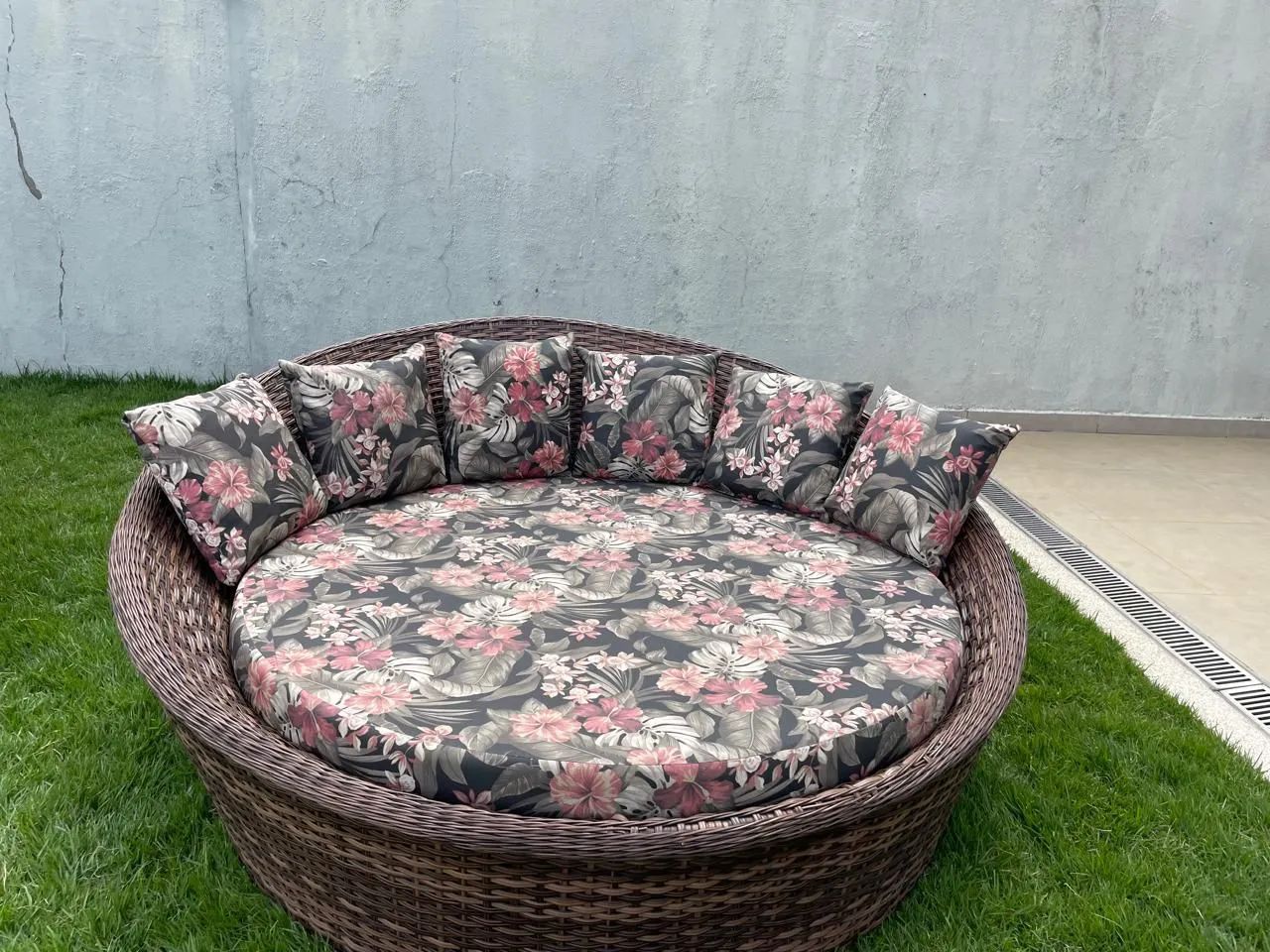 POOL CHAISE - EXTERIOR AREA65746287561091120