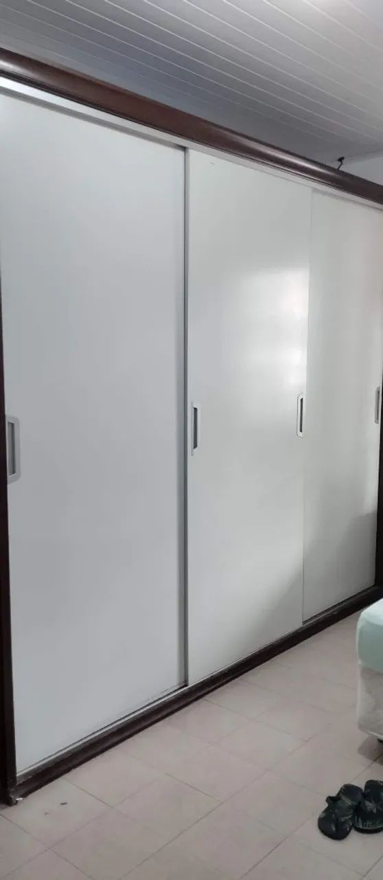 Guarda-roupa de casal