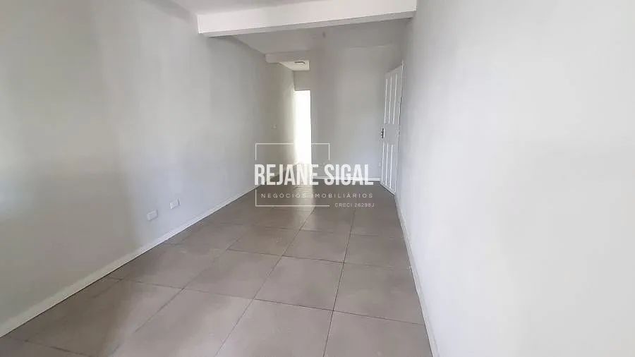 Casa À Venda com 3 dormitórios no Areal - Foto 3