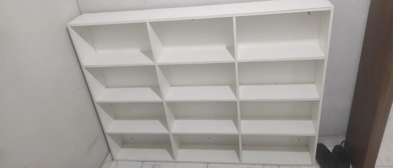 Estante colmeia MDF 12 lugares