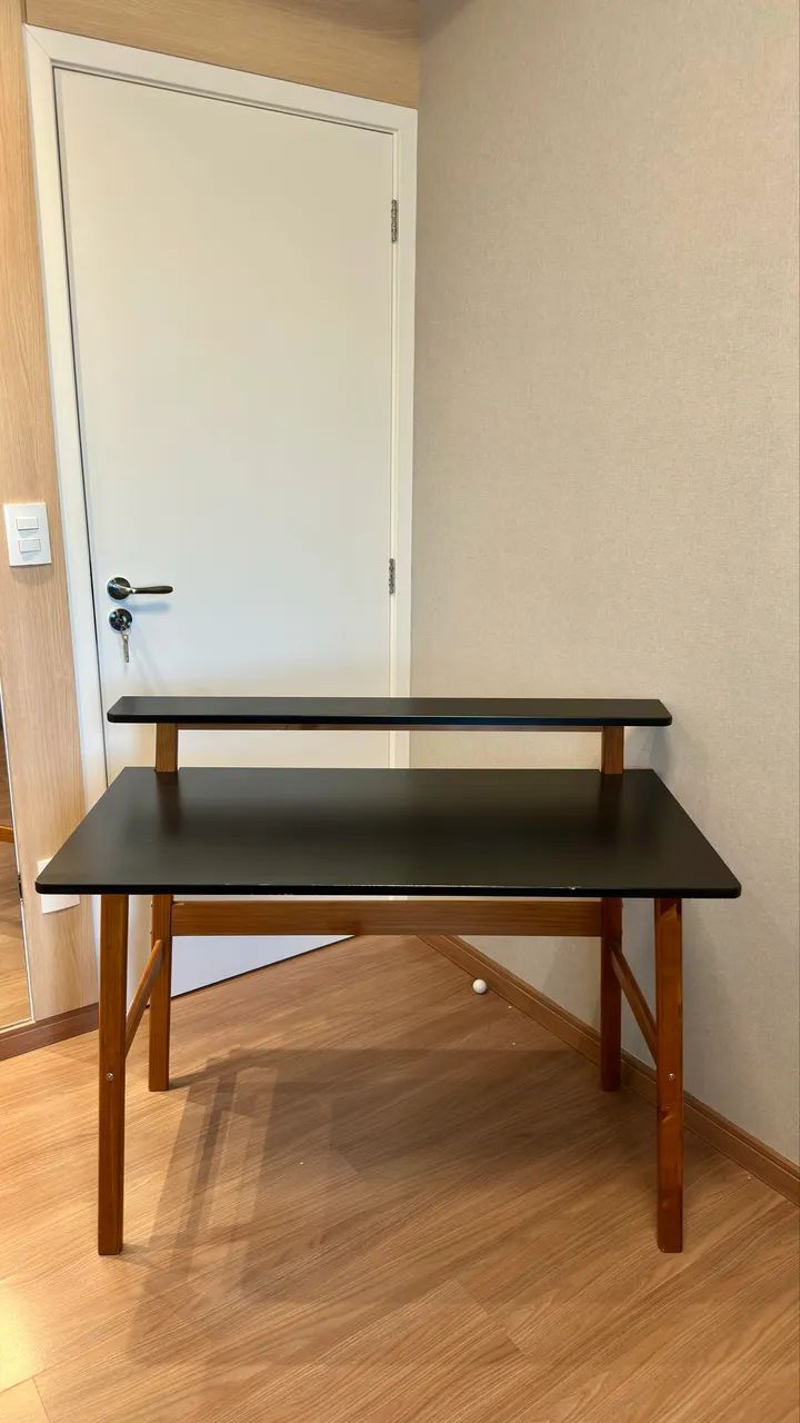 Mesa de Escritório - Tok&Stok 1,10m x 55cm - Foto 3