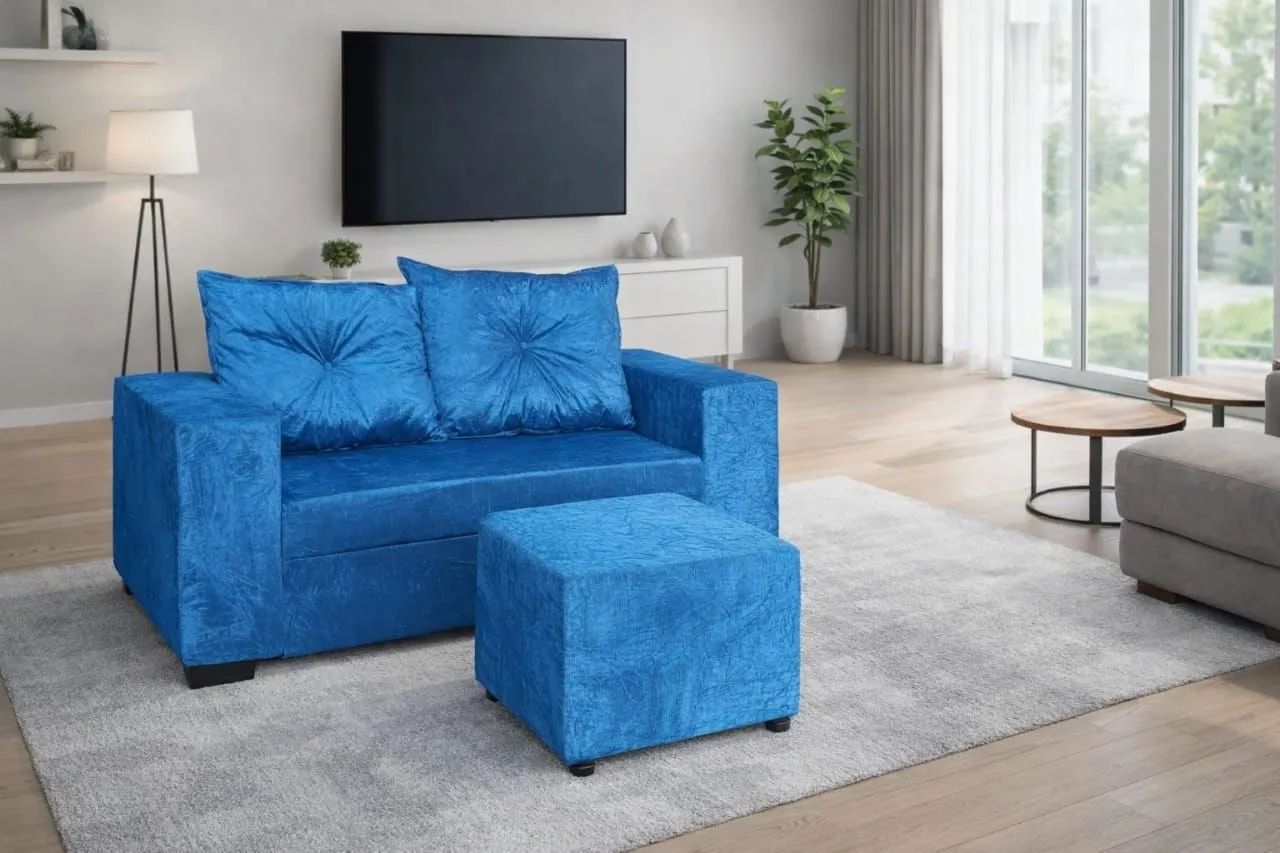 Super comfortable 2-seater sofa with a free ottoman419421011408343042