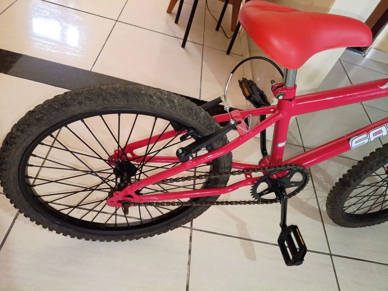 Bicicleta infantil aro 20 várias peças novas  - Foto 3