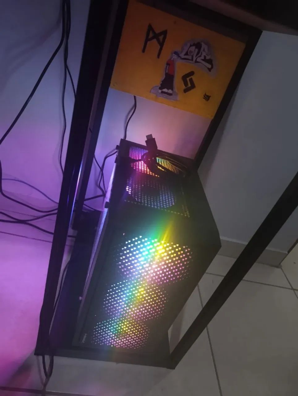 PC GAMER + Mesa  - Foto 3