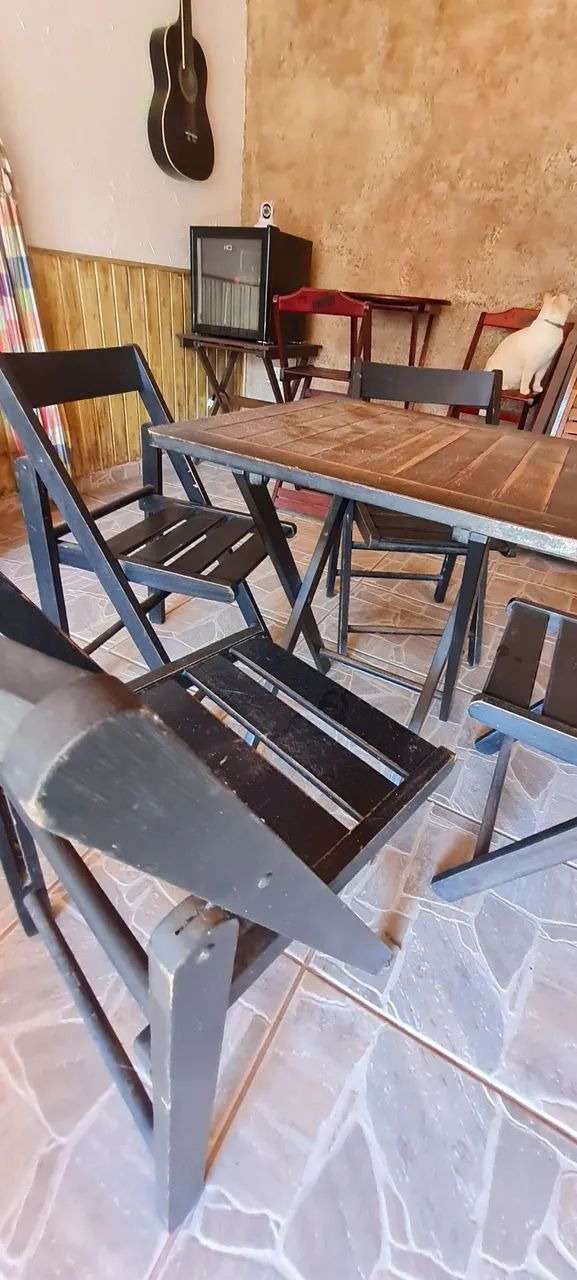 Conjunto de mesa e cadeiras - Foto 3