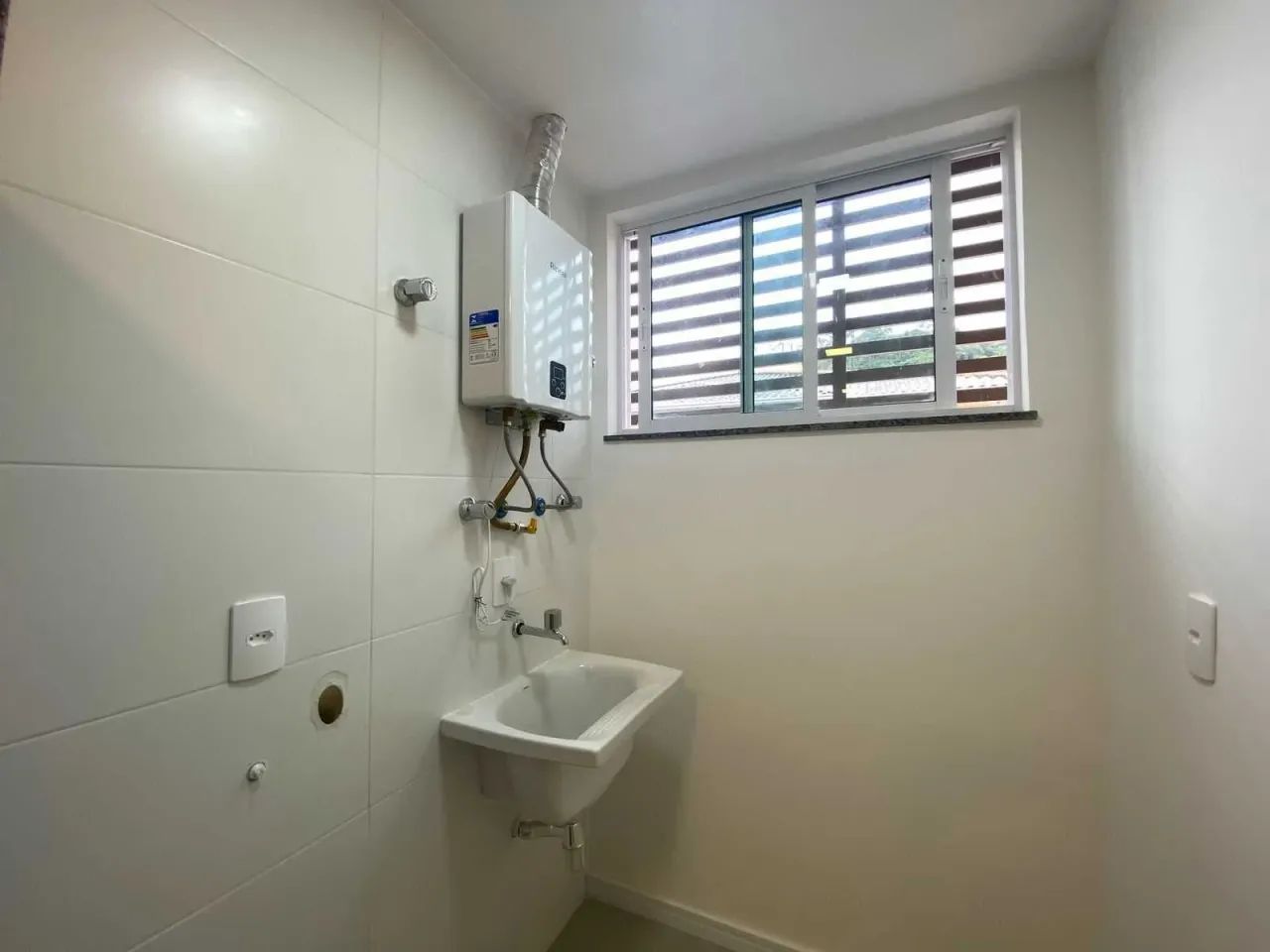 Apartamento com 2 quartos para alugar em Retiro, Petrópolis/RJ | Ref. 442 - Foto 3