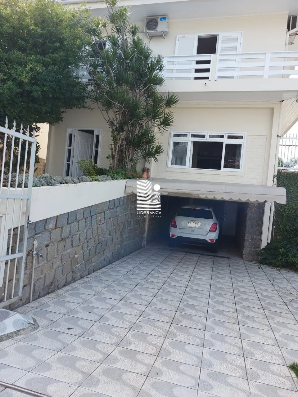 Casa, Coqueiros, 04 Suítes, 04 Vagas - Foto 2
