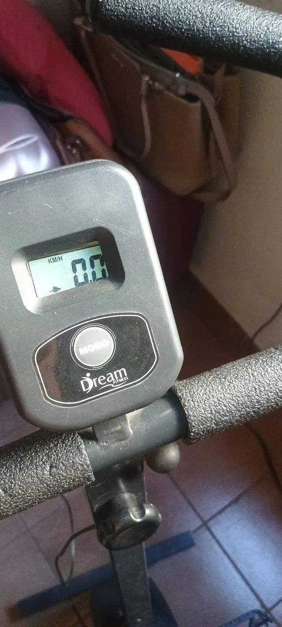 Bicicleta de exercícios  - Foto 4