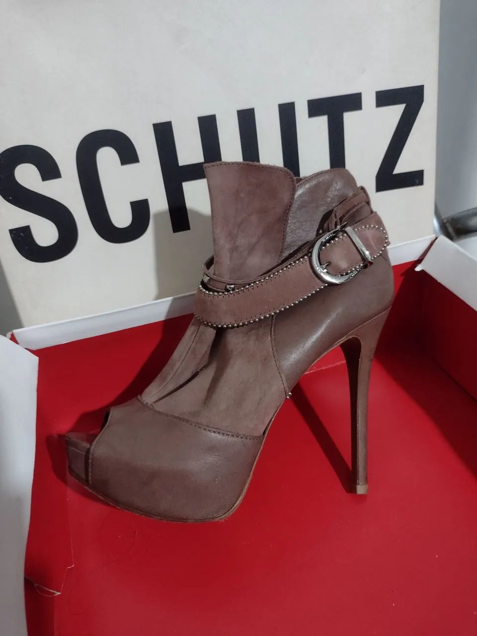 Bota Schutz original - Foto 2