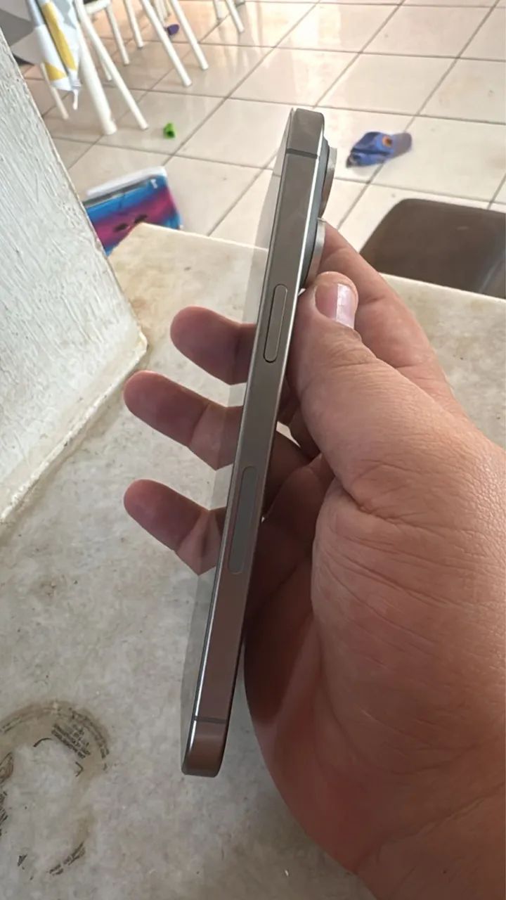 iPhone 15 Pro Max 256 - Foto 3