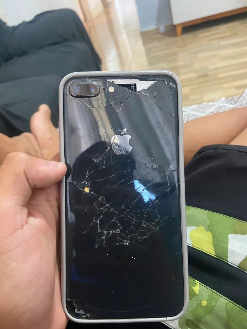 iPhone 8 Plus, 200 pra hora!! - Foto 2
