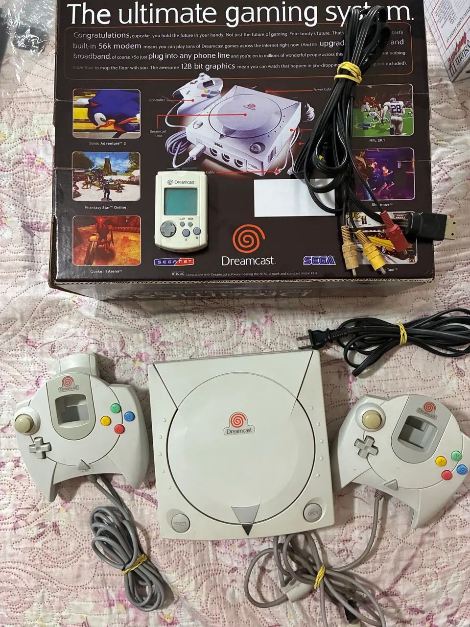 Sega Dreamcast + 2 controles + caixa + 1 VMU + cabos - Consoles de