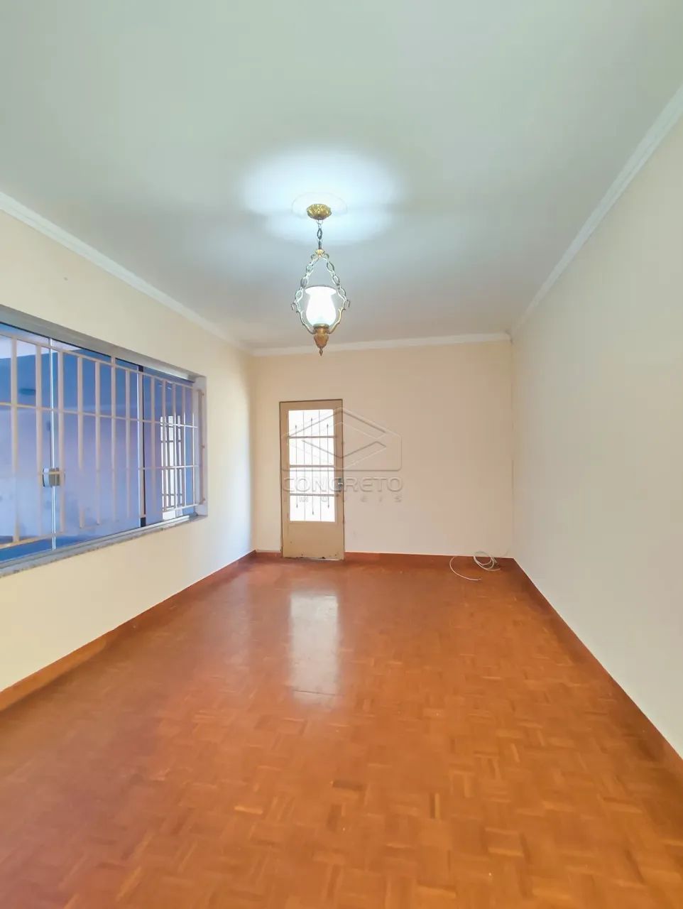 CASA COM 02 DORMITÓRIOS COM ÓTIMA LOCALIZAÇÃO - Foto 3