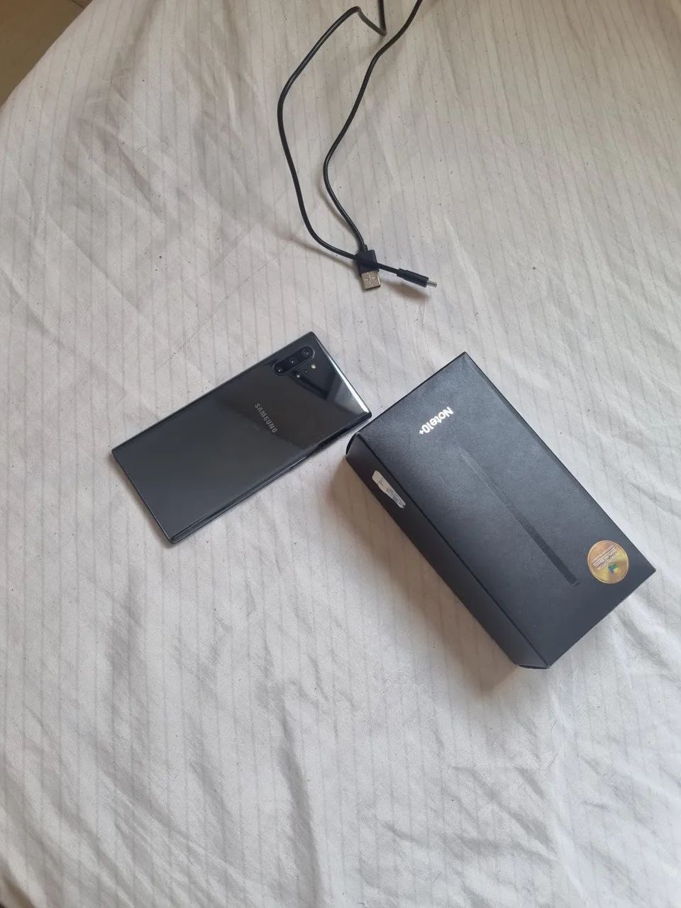 Samsung Note 10 PLUS  256gb 12 ram - Foto 4