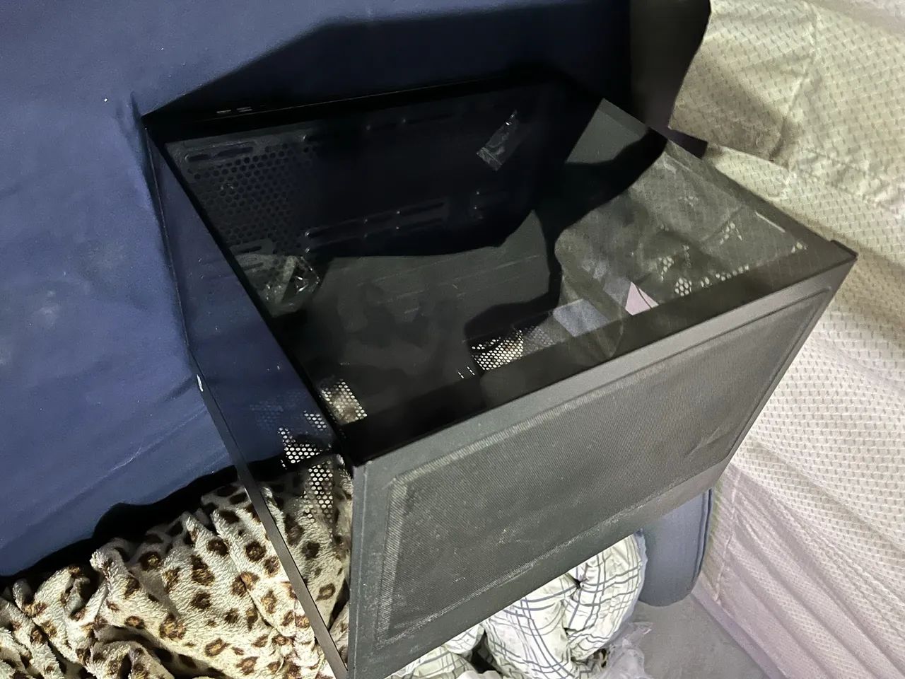 Gabinete aquaria redgraon wideload pro