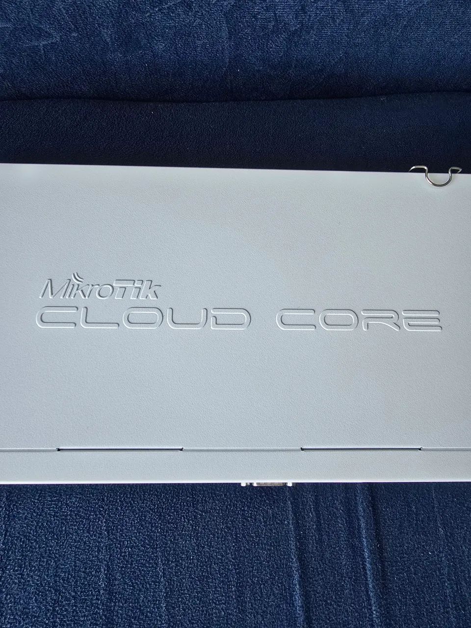 Mikrotik cloud core router ccr1009-7g-1c-1s+ - Foto 3