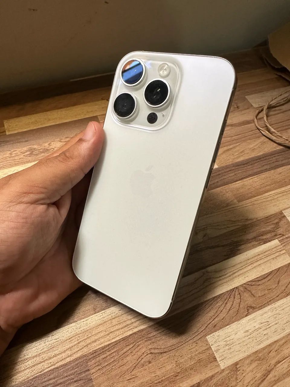 iPhone 16 pro 128gb