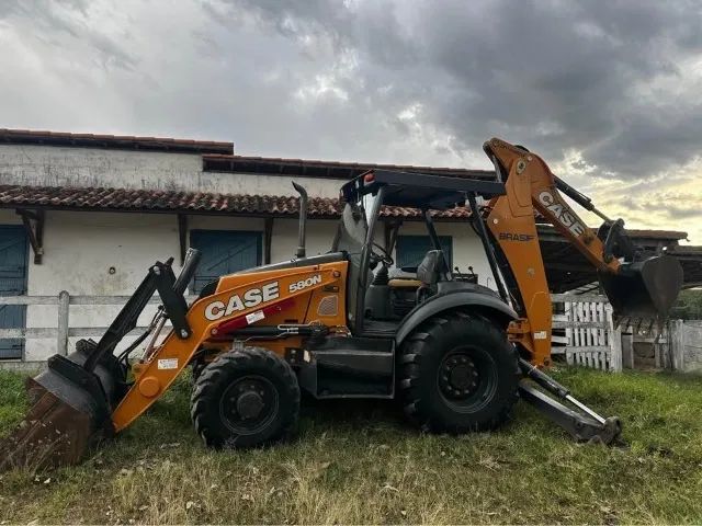 Retroescavadeira Case 580n 4x4 ano 2021 - Foto 4