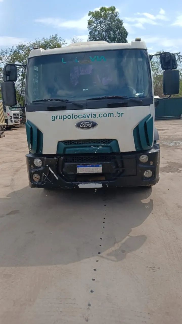 FORD CARGO 2429 + IMPLEMENTO  - Foto 2