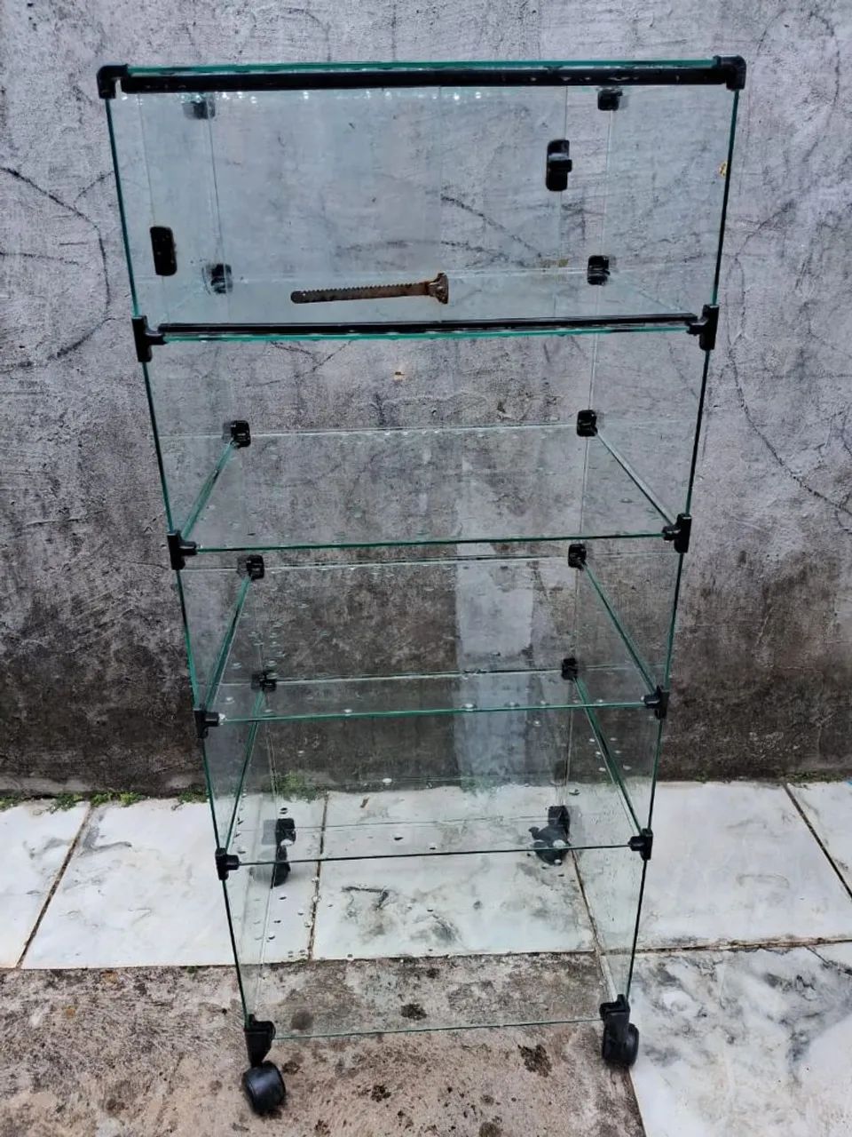 Vitrine