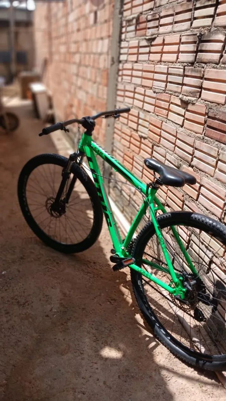 Vende-se Bicicleta lótus aro 29