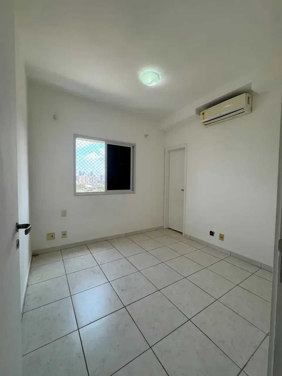 Apartamento 2/4 com Suíte e Sacada Gourmet no Edifício Mistral - Foto 3