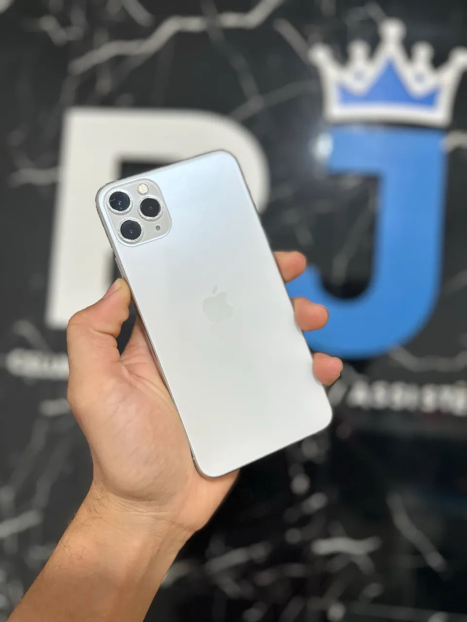 IPHONE 11 PRO MAX  - Foto 2