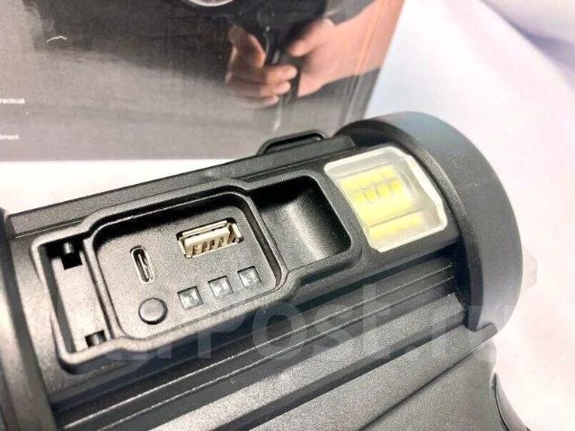 Lanterna potente recarregável portátil com luz solar e resistência à água Pronta Entrega - Foto 4