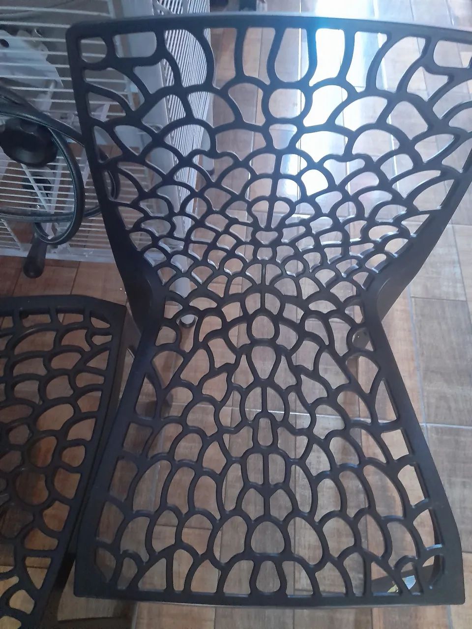 Vende-se  2 cadeiras   - Foto 3