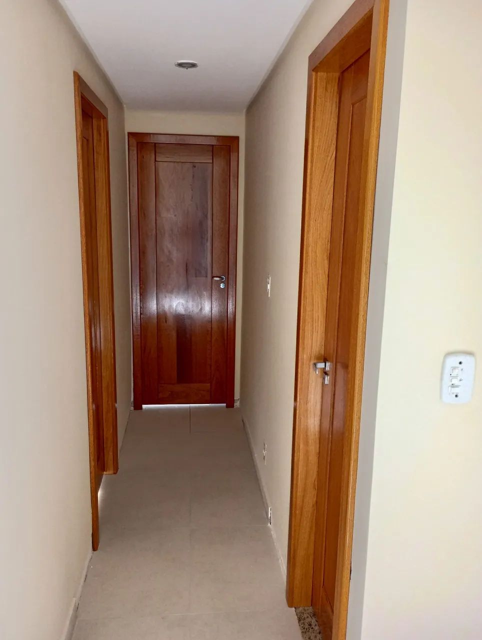 Verniz profissional, instalação de portas  - Foto 5