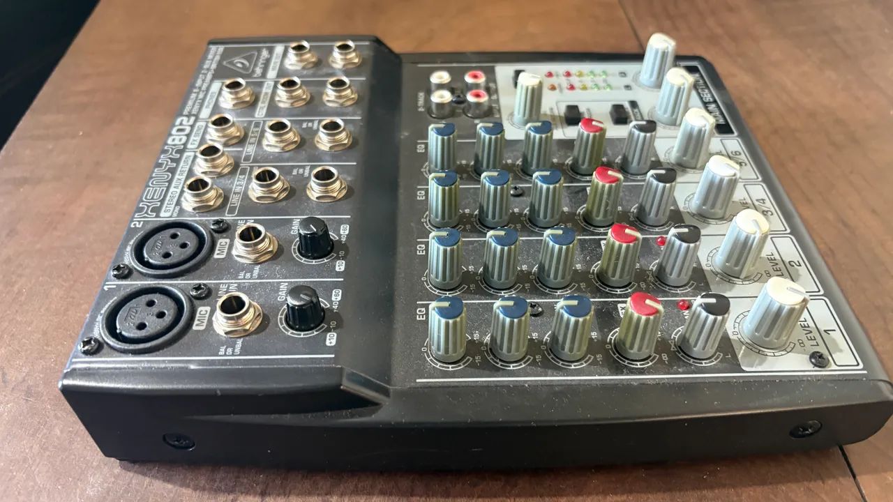 Mesa Behringer- Xenyx802 - Foto 3