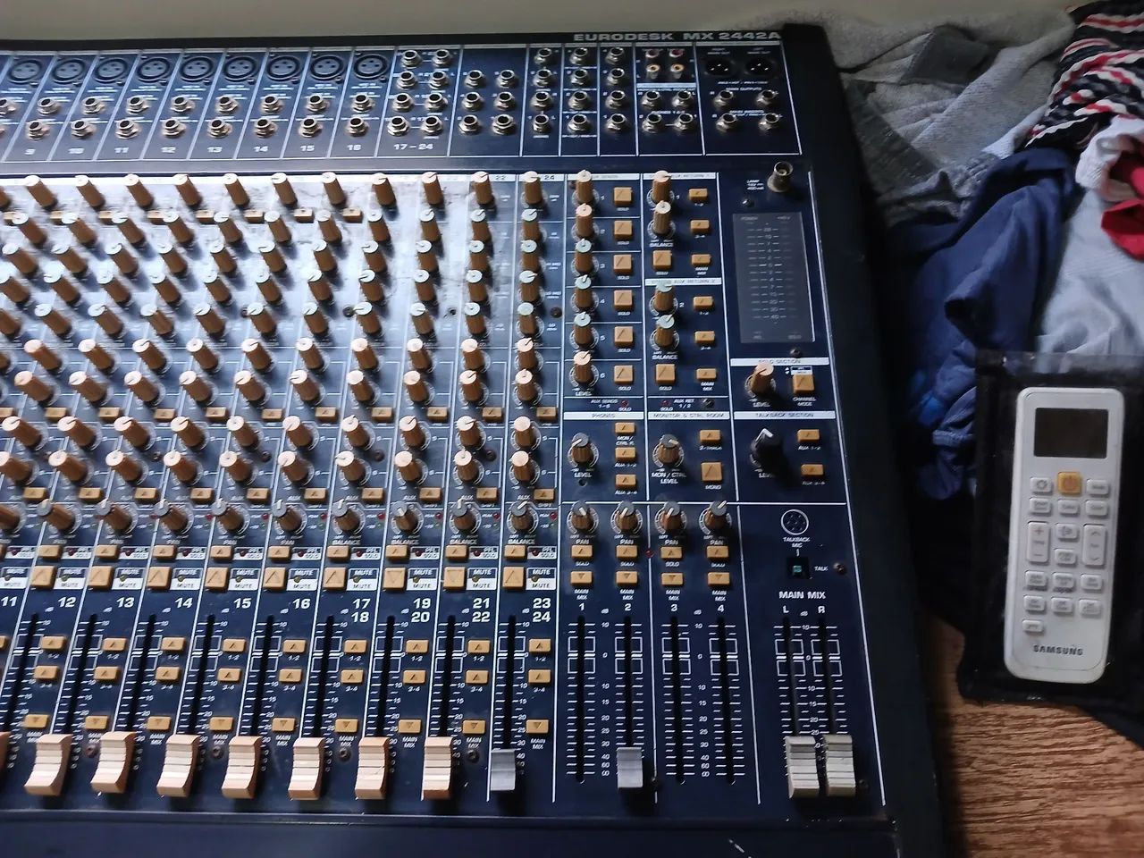 Mesa som beringher 24canais  - Foto 4