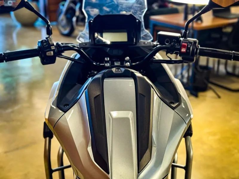 HONDA NC 750X 2025 - Foto 10