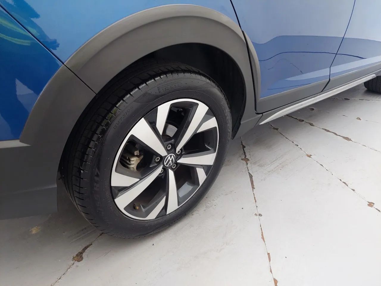 Volkswagen Nivus Highline 1.0 200 TSI Flex Aut., foto 14 de 18
