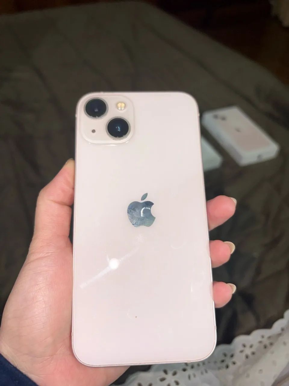 iPhone 13 Rose
