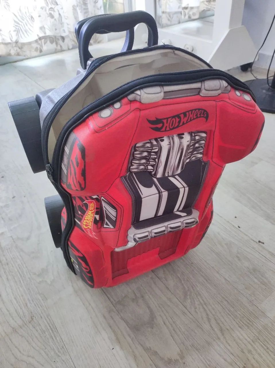 Mochila escolar 3 D hotwells  - Foto 2