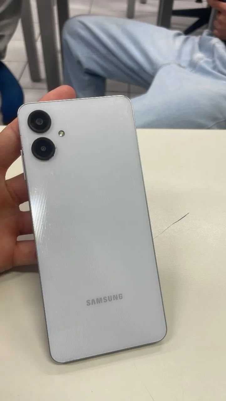 Vendo Samsung a06 barato