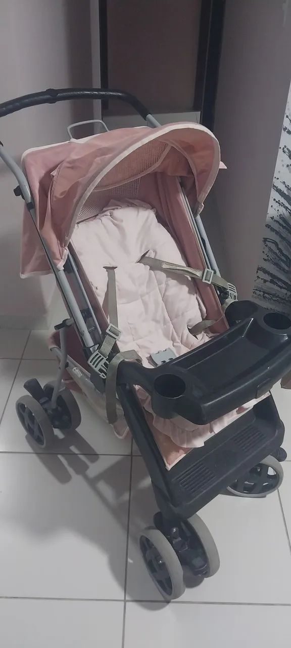 Carrinho de bebê MENINA  - Foto 4