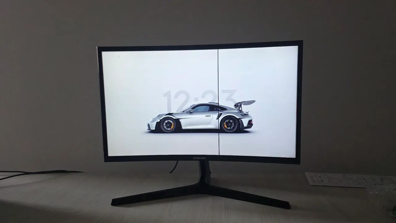 Monitor Gamer Samsung 24? Curvo 144Hz ? Com Defeito
