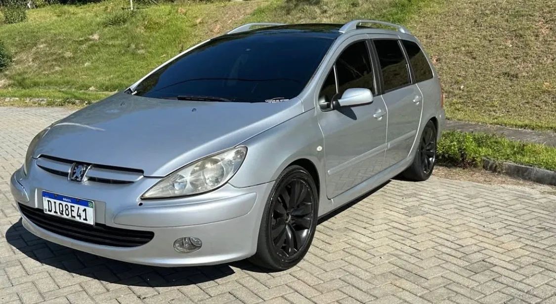 Peugeot 307 307 SW 2.0 16V 138cv 5p Mec. 2004