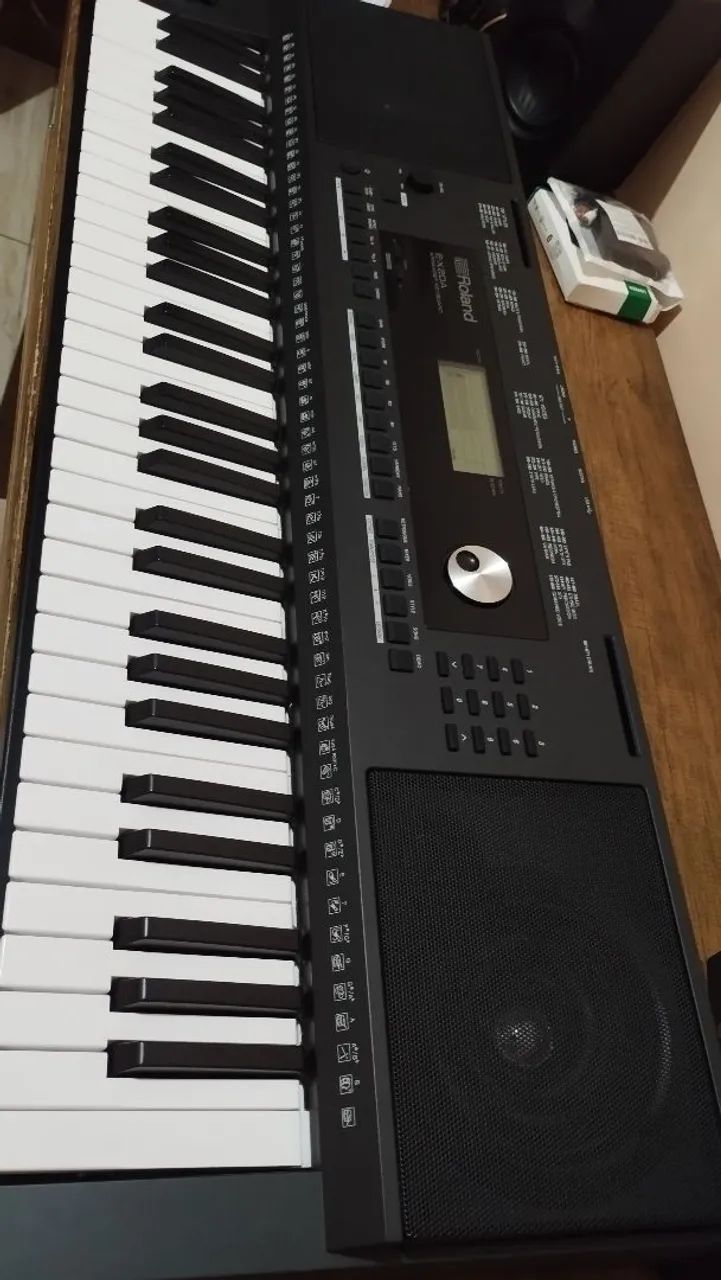 TECLADO ROLAND EX20