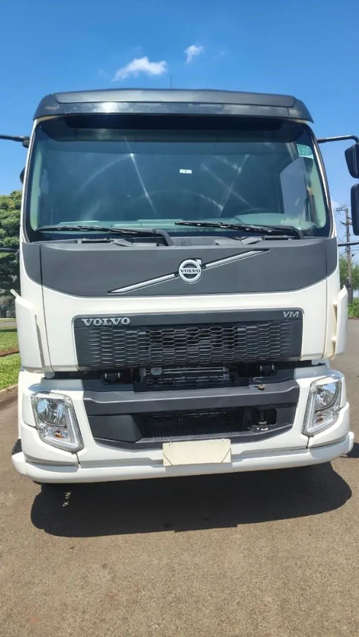 Volvo VM 270 / chassi 10.70 - Foto 3
