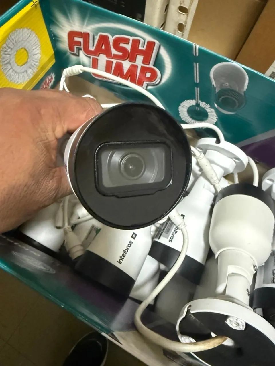 CAMERA IP INTELBRAS VIP 1230 B G4